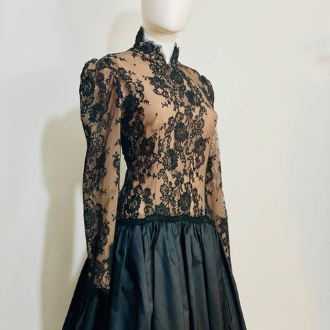 Victor Costa Lace / Tafetta Gown