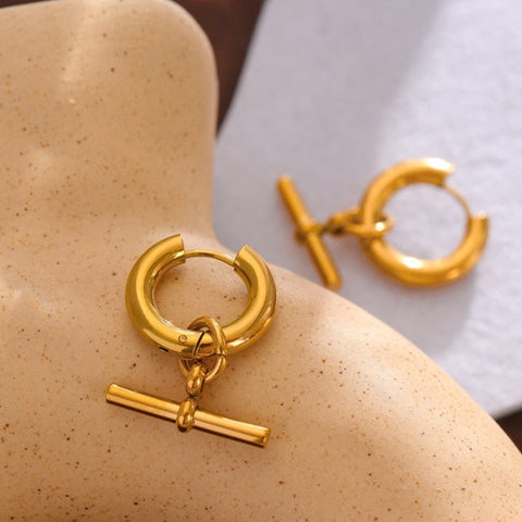 Gussie Huggie Earrings