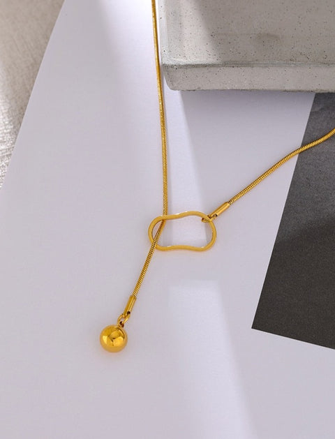 Gussie Pendulum Loop Necklace