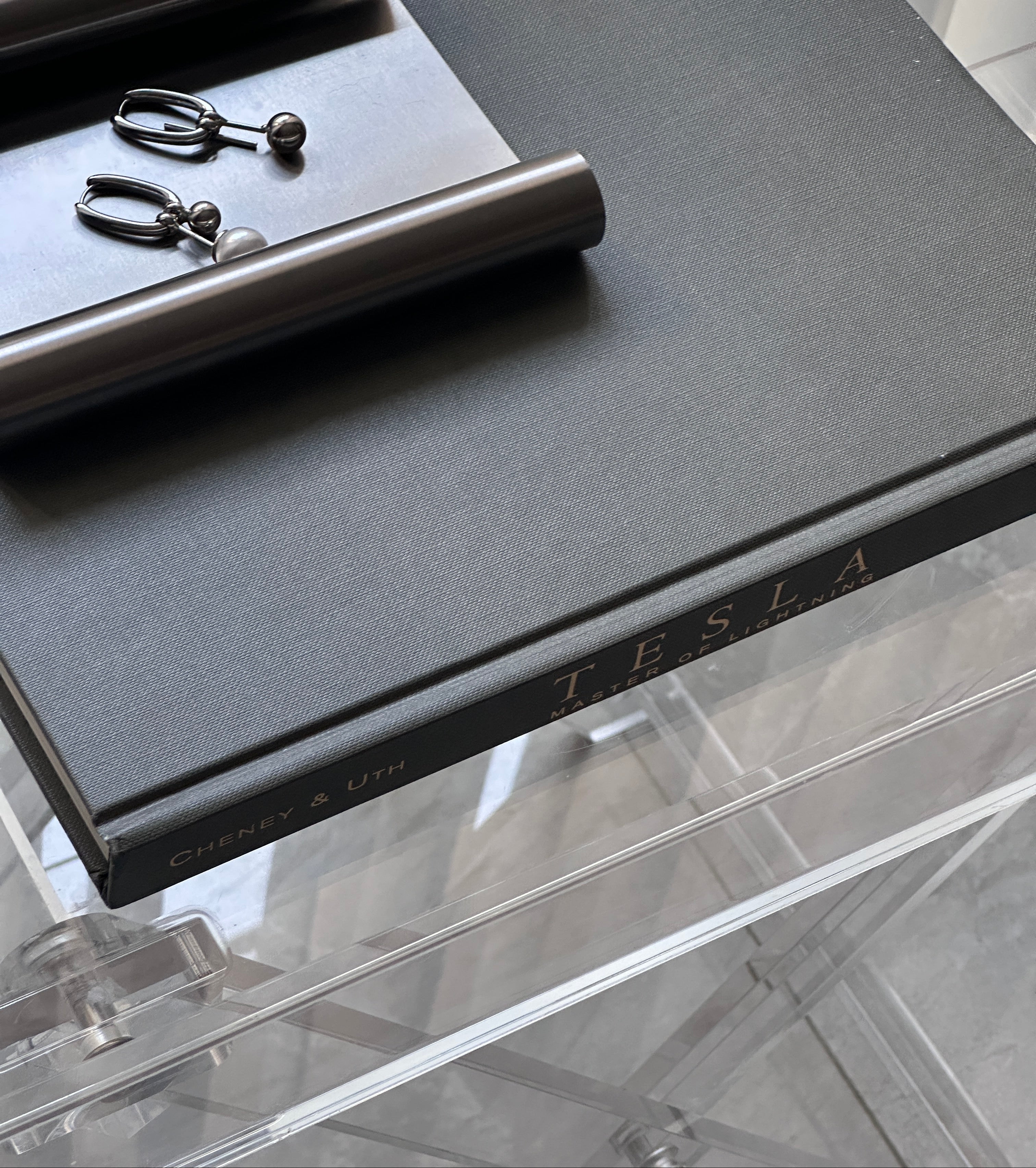 Casa Sol Abalii Argent Shield Jewelry Tray - ClosetBlues