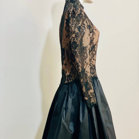 Victor Costa Lace / Tafetta Gown