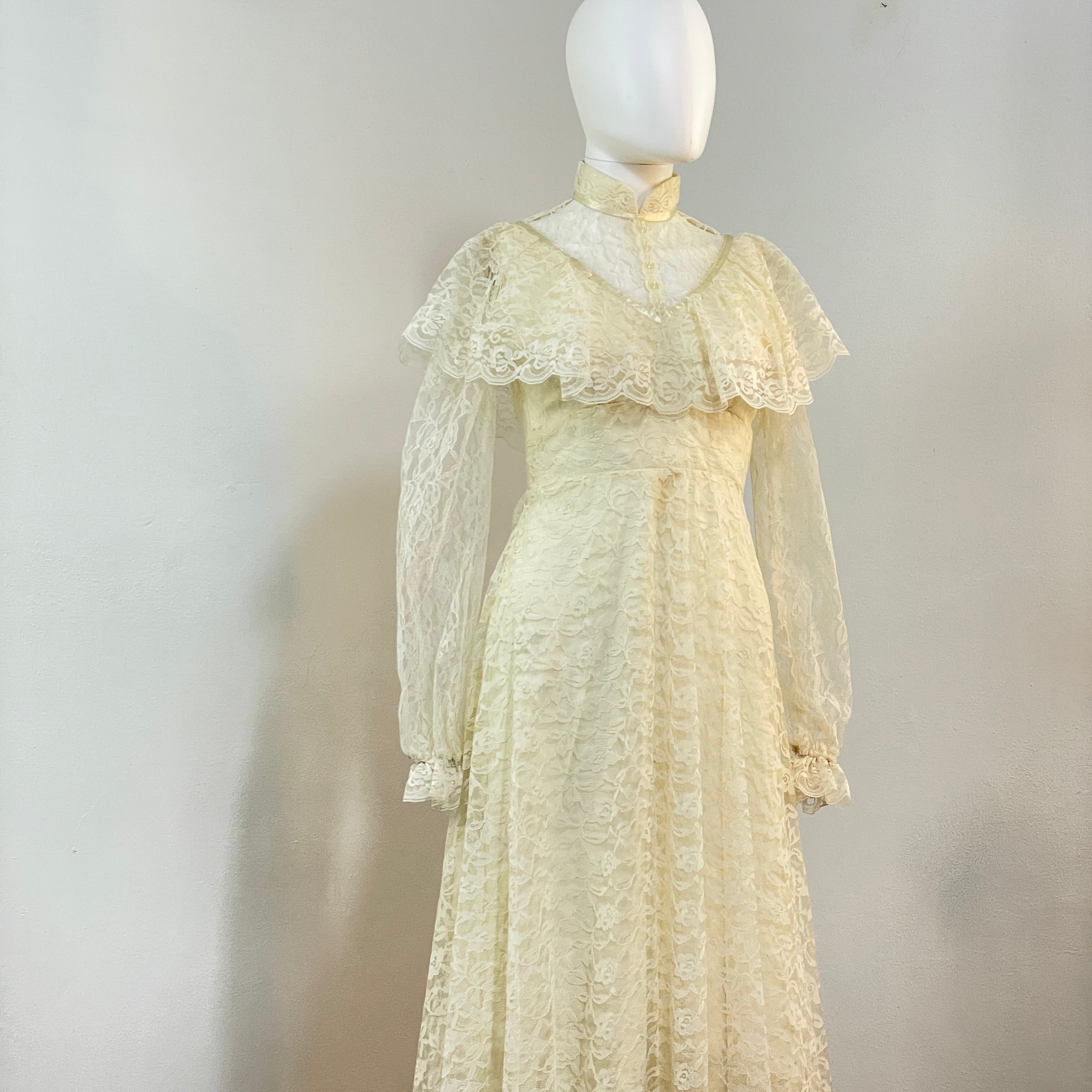 Vintage Handmade Prairie Lace Dress - ClosetBlues